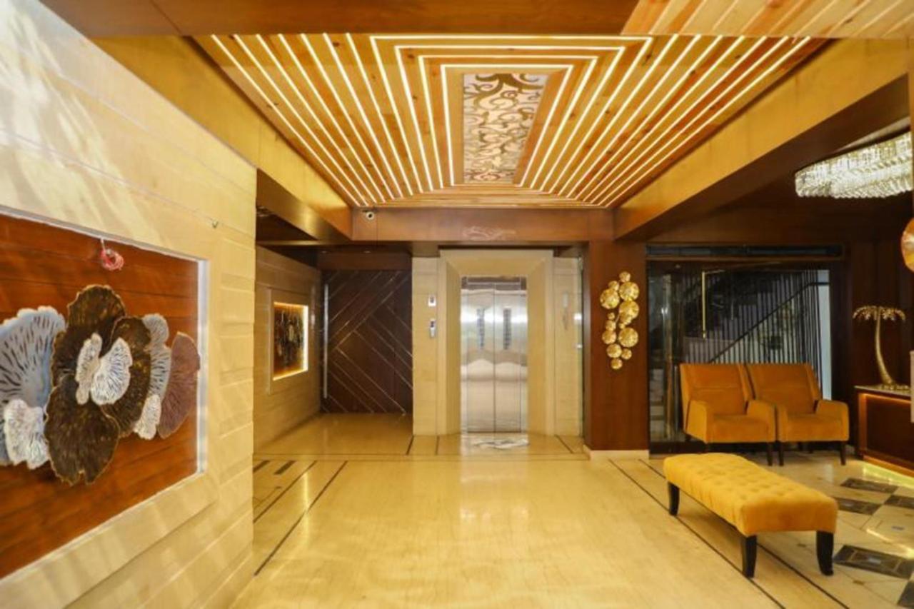 Hotel Golden - I Rāipur エクステリア 写真